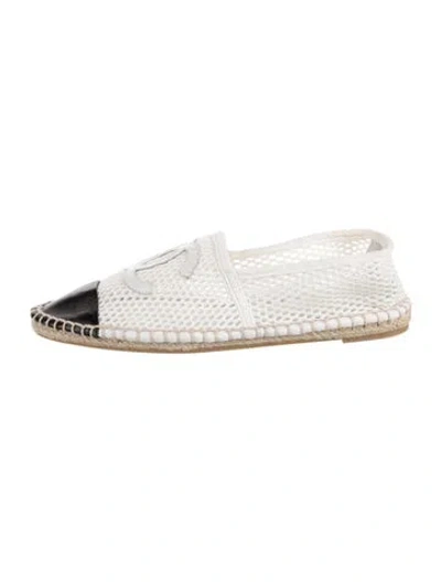 Pre-owned Chanel Interlocking Cc Logo Mesh Espadrilles In White