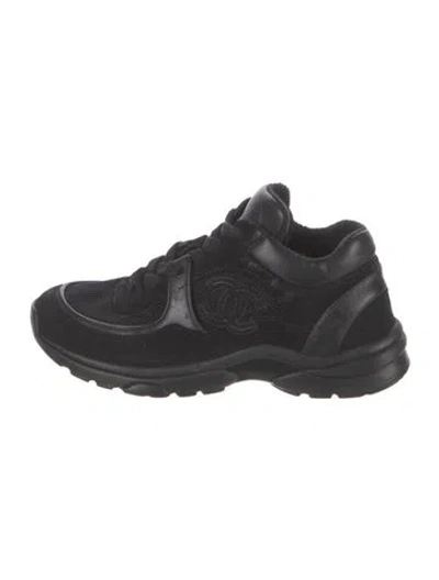 Pre-owned Chanel Interlocking Cc Logo Mesh Sneakers In Black