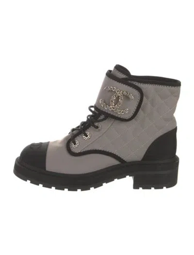 Pre-owned Chanel Interlocking Cc Logo Neoprene Combat Boots In Gray
