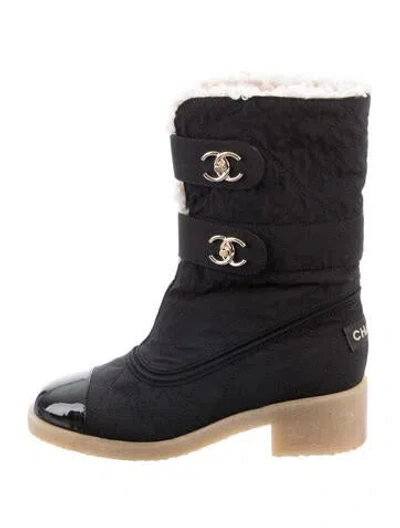 Pre-owned Chanel Interlocking Cc Logo Nylon Boots In Black