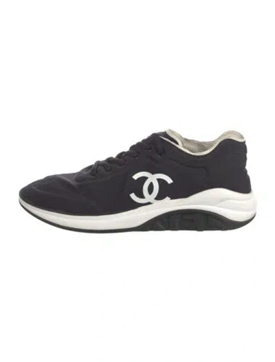 Pre-owned Chanel Interlocking Cc Logo Nylon Sneakers In Black