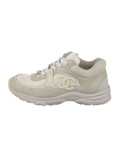 Pre-owned Chanel Interlocking Cc Logo Nylon Sneakers In White