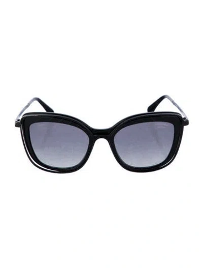 Pre-owned Chanel Interlocking Cc Logo Oversize Sunglasses In Black