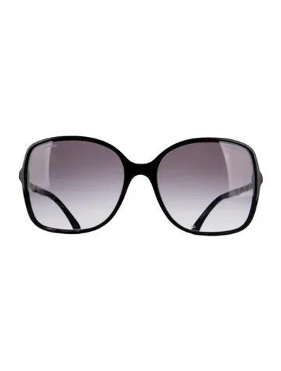 Pre-owned Chanel Interlocking Cc Logo Oversize Sunglasses In Black