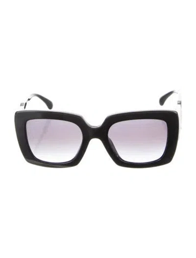 Pre-owned Chanel Interlocking Cc Logo Oversize Sunglasses In Black