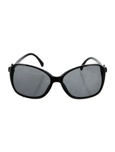 Pre-owned Chanel Interlocking Cc Logo Oversize Sunglasses In Black