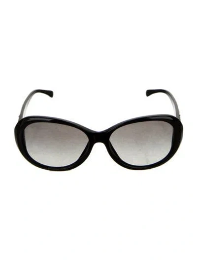 Pre-owned Chanel Interlocking Cc Logo Oversize Sunglasses In Black