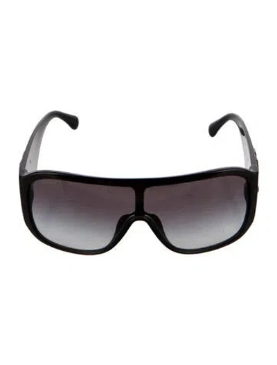 Pre-owned Chanel Interlocking Cc Logo Oversize Sunglasses In Black