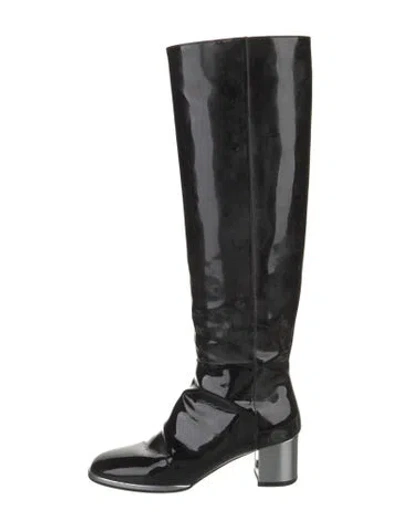 Pre-owned Chanel Interlocking Cc Logo Patent Leather Boots In Multi