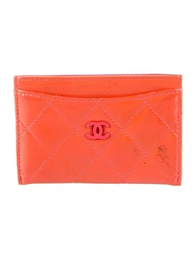 Pre-owned Chanel Interlocking Cc Logo Patent Leather Card Holder In Orange