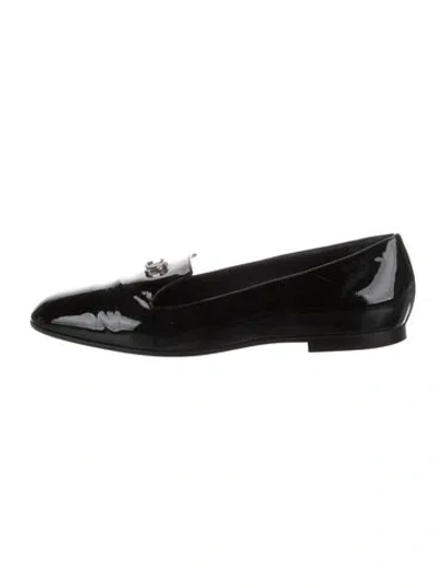 Pre-owned Chanel Interlocking Cc Logo Patent Leather Loafers In Black