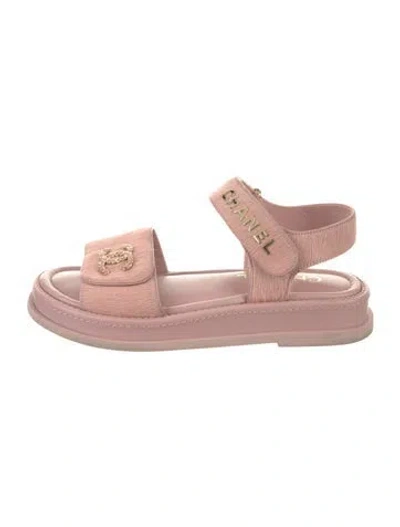 Pre-owned Chanel Interlocking Cc Logo Ponyhair Sandals In Pink