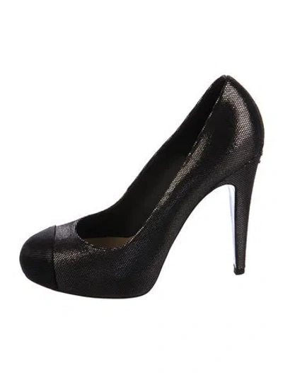 Pre-owned Chanel Interlocking Cc Logo Pumps
