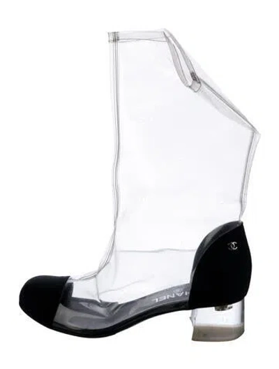 Pre-owned Chanel Interlocking Cc Logo Pvc Boots In Black