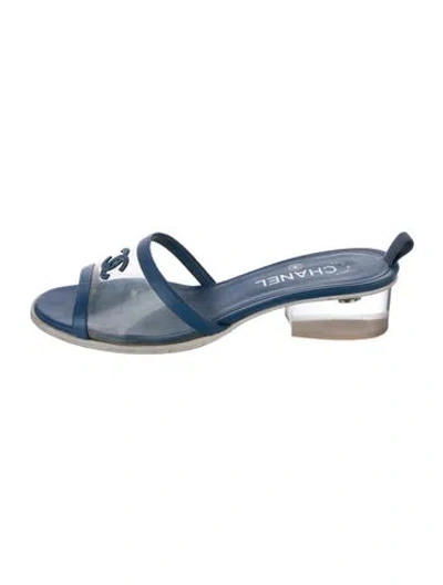 Pre-owned Chanel Interlocking Cc Logo Pvc Slides In Blue