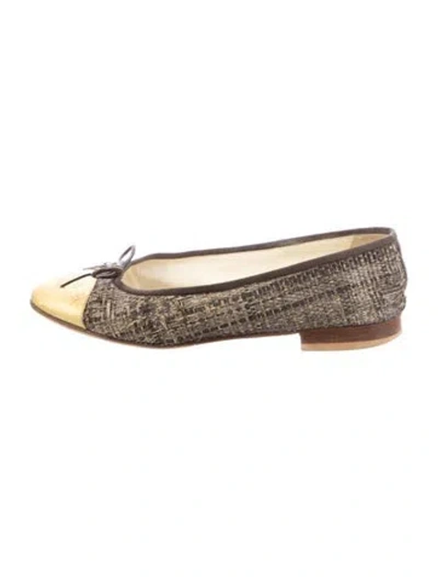 Pre-owned Chanel Interlocking Cc Logo Raffia Ballet Flats In Brown