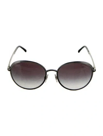 Pre-owned Chanel Interlocking Cc Logo Round Sunglasses In Silver
