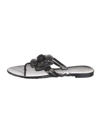 Pre-owned Chanel Interlocking Cc Logo Rubber Flip Flops In Black