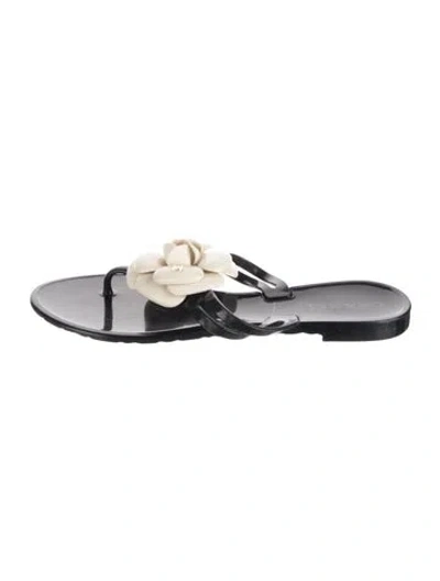 Pre-owned Chanel Interlocking Cc Logo Rubber Flip Flops In Black