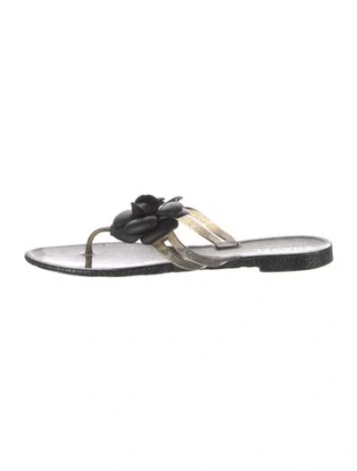 Pre-owned Chanel Interlocking Cc Logo Rubber Flip Flops In Black