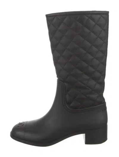Pre-owned Chanel Interlocking Cc Logo Rubber Rain Boots In Black