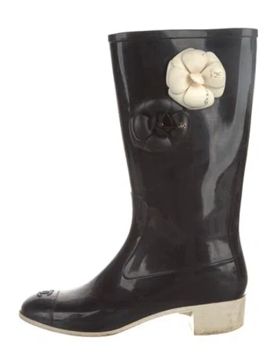 Pre-owned Chanel Interlocking Cc Logo Rubber Rain Boots In Black