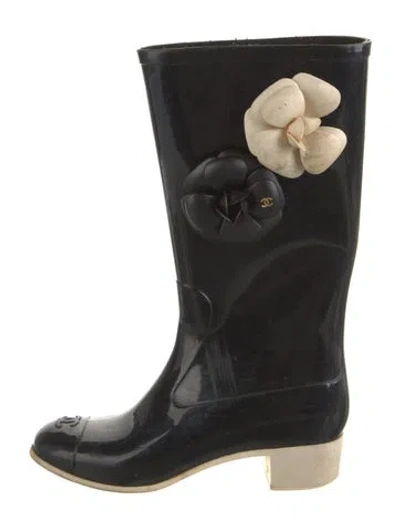 Pre-owned Chanel Interlocking Cc Logo Rubber Rain Boots In Black