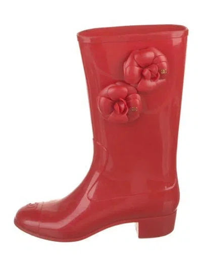 Pre-owned Chanel Interlocking Cc Logo Rubber Rain Boots In Red
