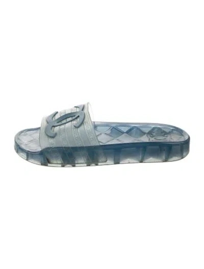 Pre-owned Chanel Interlocking Cc Logo Rubber Slides In Blue