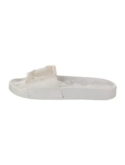 Pre-owned Chanel Interlocking Cc Logo Rubber Slides In White