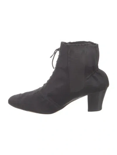 Pre-owned Chanel Interlocking Cc Logo Satin Lace-up Boots In Gray