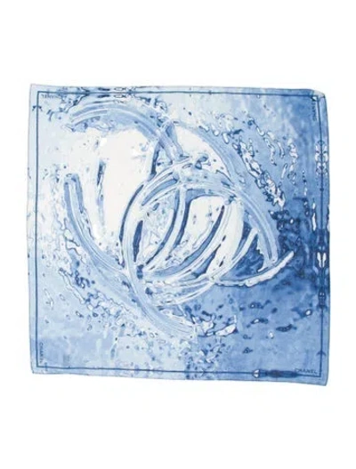 Pre-owned Chanel Interlocking Cc Logo Scarf In Blue