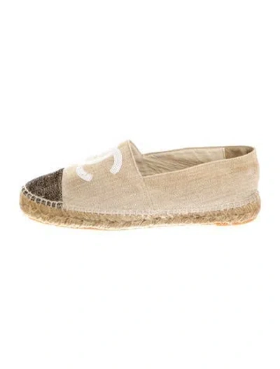 Pre-owned Chanel Interlocking Cc Logo Sequin Embellishments Espadrilles In Neutral
