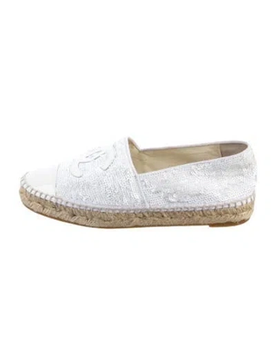 Pre-owned Chanel Interlocking Cc Logo Sequins Espadrilles In White