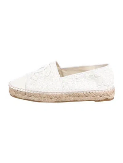 Pre-owned Chanel Interlocking Cc Logo Sequins Espadrilles In White