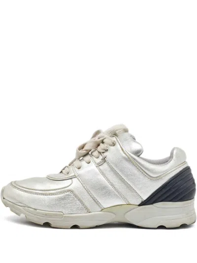 Pre-owned Chanel Interlocking Cc Logo Sneakers
