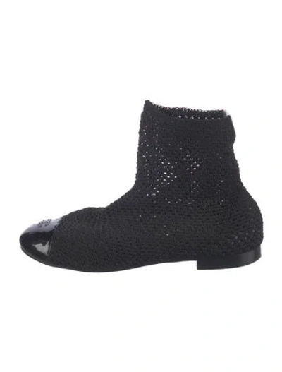 Pre-owned Chanel Interlocking Cc Logo Sock Boots In Black