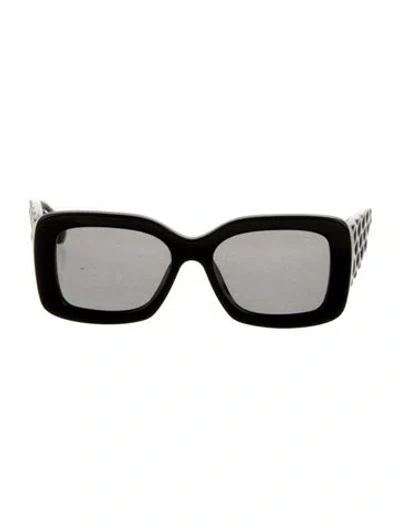 Pre-owned Chanel Interlocking Cc Logo Square Sunglasses In Black