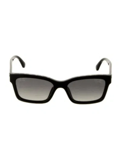 Pre-owned Chanel Interlocking Cc Logo Square Sunglasses In Black