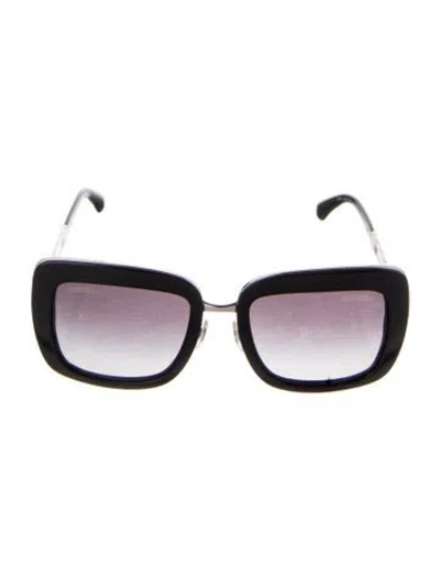 Pre-owned Chanel Interlocking Cc Logo Square Sunglasses In Black