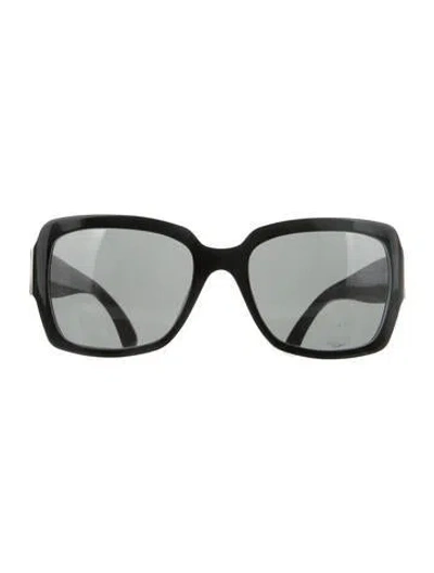 Pre-owned Chanel Interlocking Cc Logo Square Sunglasses In Black