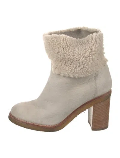 Pre-owned Chanel Interlocking Cc Logo Suede Boots