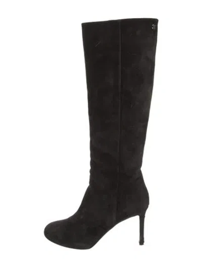 Pre-owned Chanel Interlocking Cc Logo Suede Boots In Black