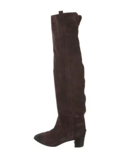 Pre-owned Chanel Interlocking Cc Logo Suede Boots In Burgundy