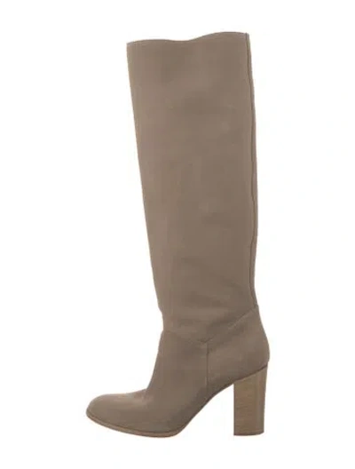 Pre-owned Chanel Interlocking Cc Logo Suede Boots In Neutrals