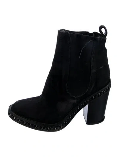Pre-owned Chanel Interlocking Cc Logo Suede Chelsea Boots In Black