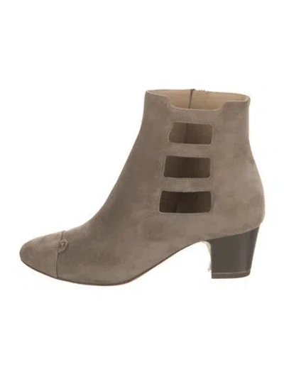 Pre-owned Chanel Interlocking Cc Logo Suede Chelsea Boots In Neutral