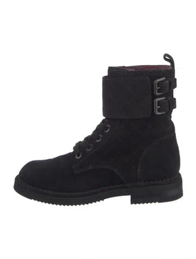Pre-owned Chanel Interlocking Cc Logo Suede Combat Boots In Black