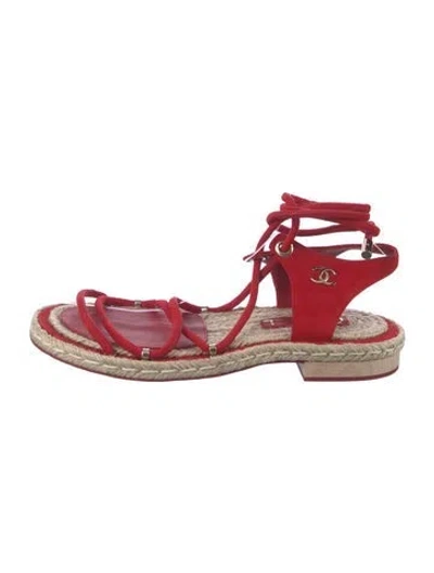 Pre-owned Chanel Interlocking Cc Logo Suede Espadrilles In Red