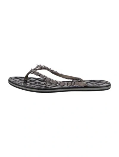 Pre-owned Chanel Interlocking Cc Logo Suede Flip Flops In Black
